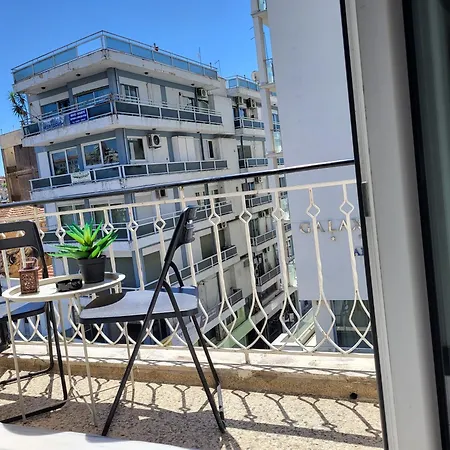 Castle View Superior 公寓 *