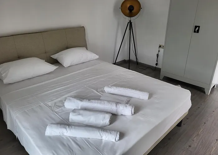 Castle View Superior *