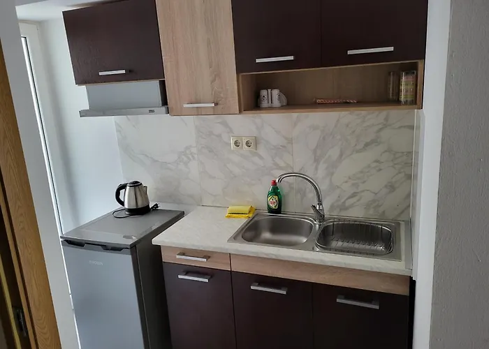 Castle View Superior